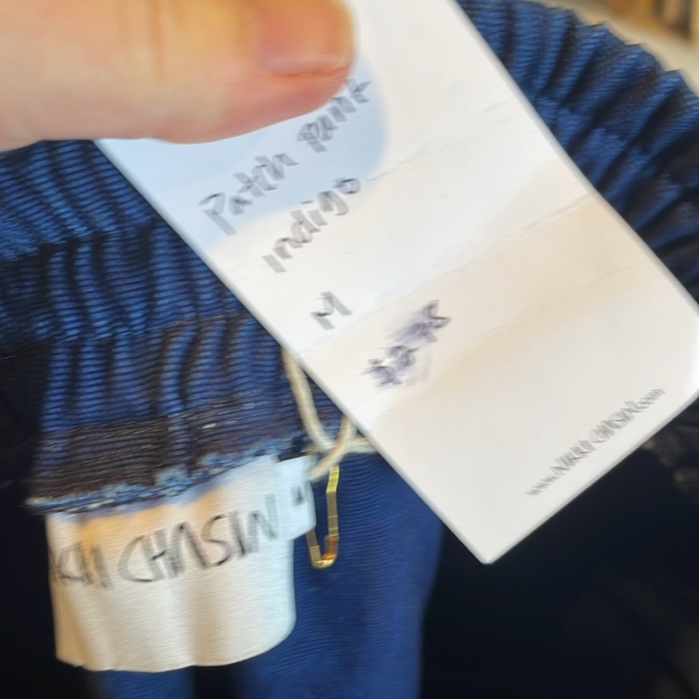 NWT Nikki Chasin Patch Pants in Indigo - Picture 7 of 7